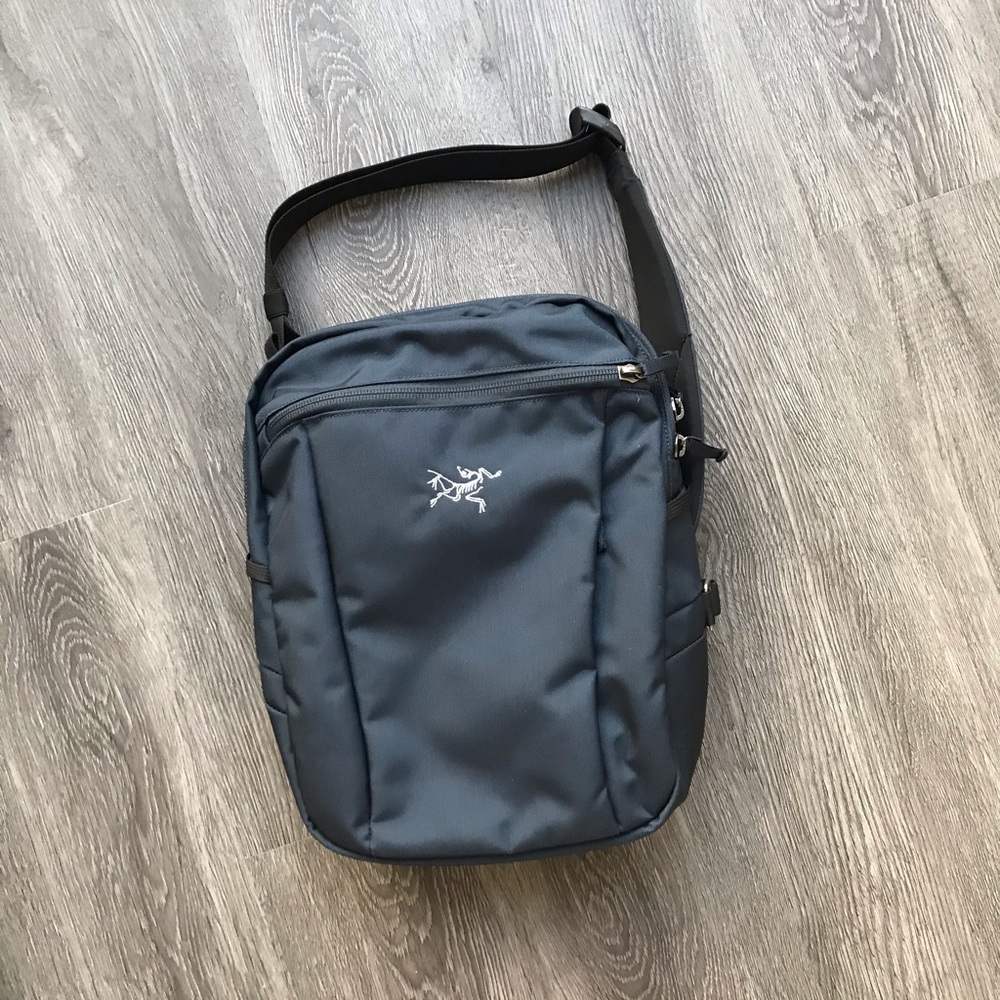 Slingblade 4 shoulder bag - Arc’teryx